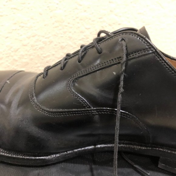 Johnston and Murphy Dress shoes